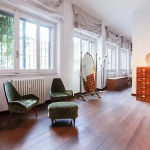  Appartement Lovely - Beautiful Loft With Terrace In Porta Romana