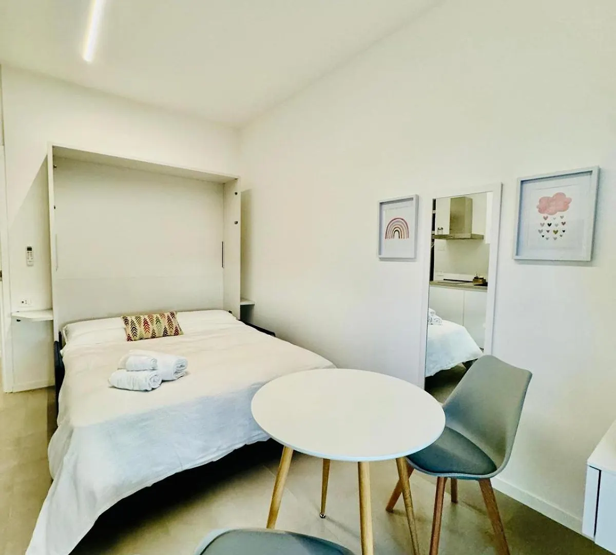 Urban Cloud Apartments Milano 0*,